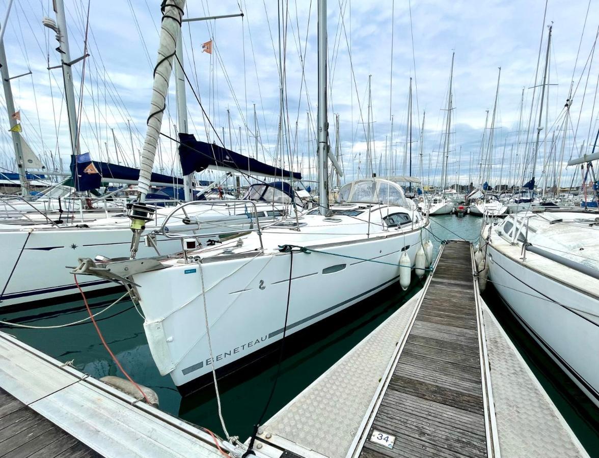 Séjour de rêve sur Yacht - BOAT PARADISE HÔTEL La Rochelle  Extérieur photo